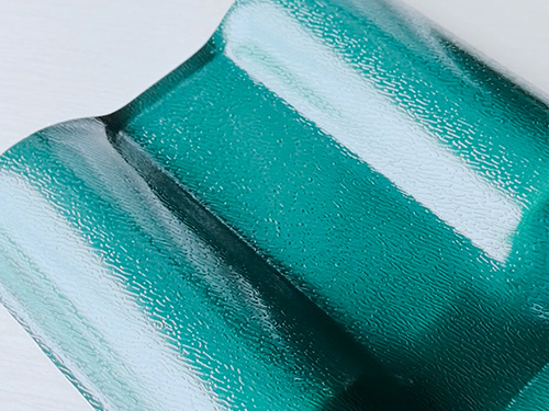 告別單調(diào)！合成樹脂瓦解鎖建筑色彩新玩法